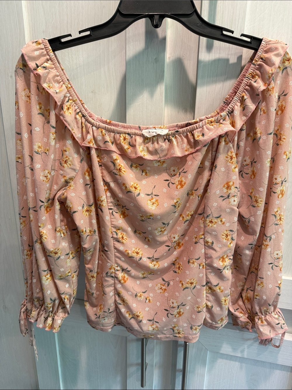 Women's Peach Floral Off-Shoulder Ruffle Blouse